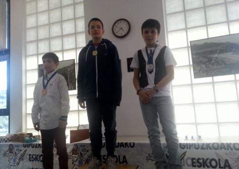 20140405_163816[1] (640x454)