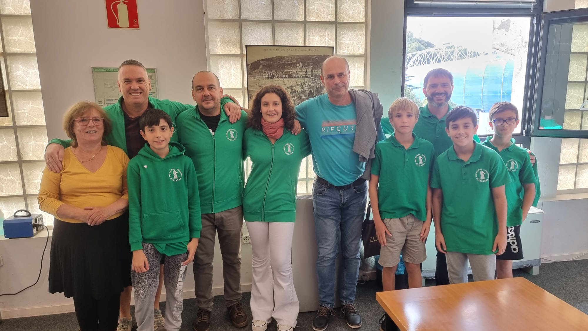 21187bd4-c961-4689-a34a-863ca0c34557